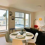Top-floor Panorama Sunset アパート